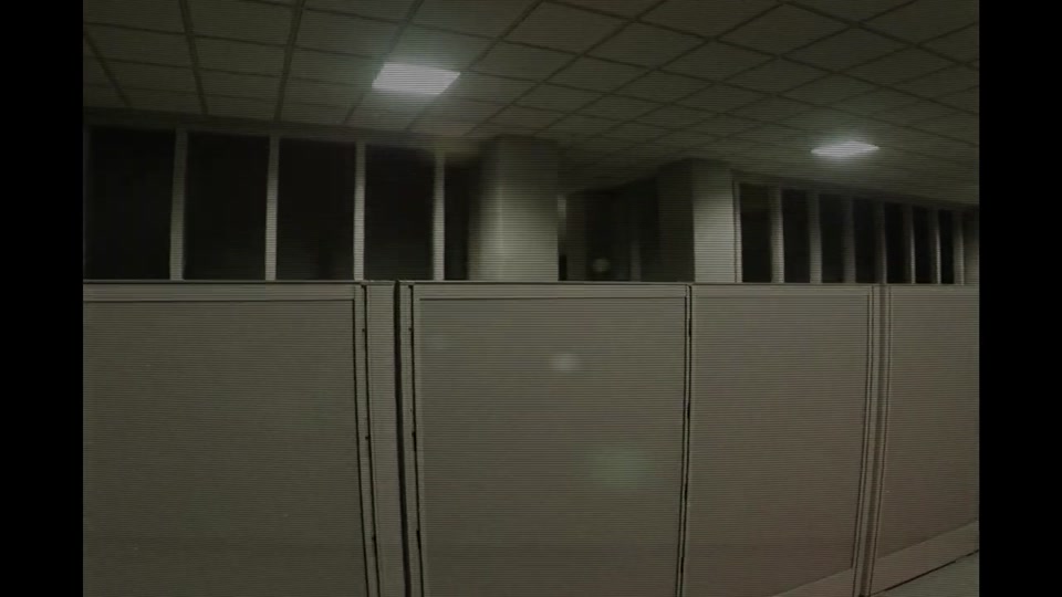 Backrooms Escape Together Level 4 last unsearched cubicle zone